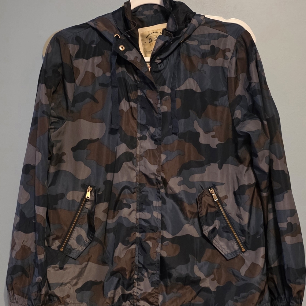Ci Sono Women's Green and Brown Camouflage Windbreaker Jacket